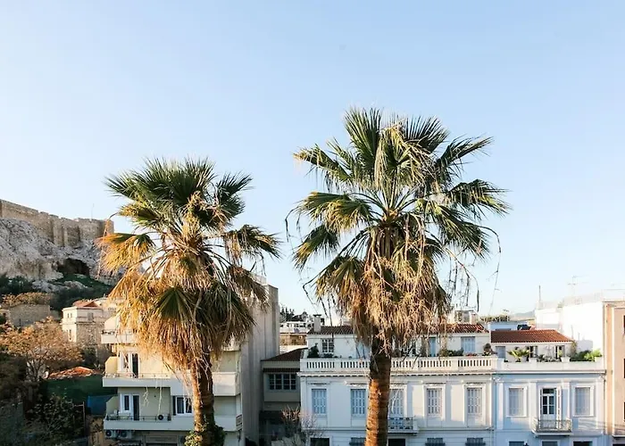 Acropolis Veranda Residence